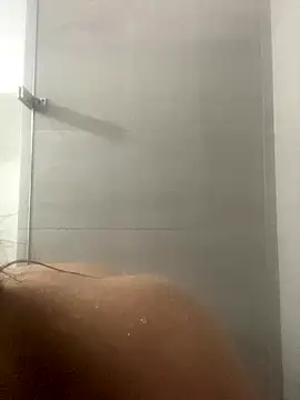 Mia  Gray online show from December 19, 2025, 6:04 pm