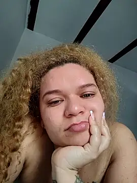 Snapshot of Monserratalexa chatting on February 25, 2026, 4:16 pm Monserratalexa online show from February 25, 2026, 4:16 pm