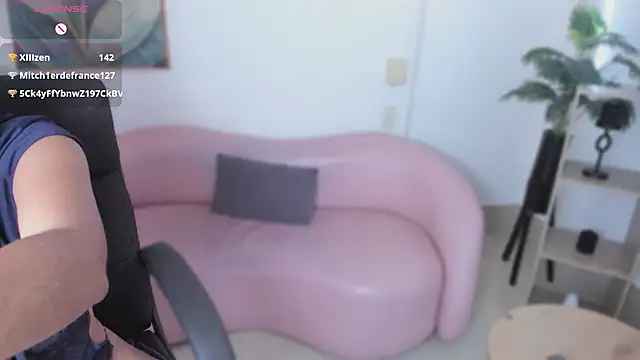 kylie soraya online show from November 26, 2025, 4:41 pm