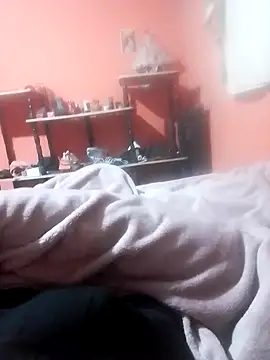 luuiss12 online show from February 11, 2026, 6:51 am