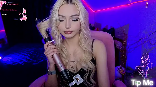 LinaLirian online show from January 31, 2026, 7:45 pm