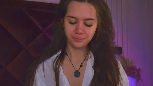 StacyHarland online show from September 30, 2025, 4:28 am