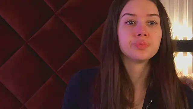 StacyHarland online show from March 20, 2026, 4:28 am