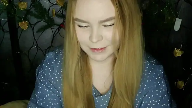 blushing star online show from February 14, 2026, 8:22 am