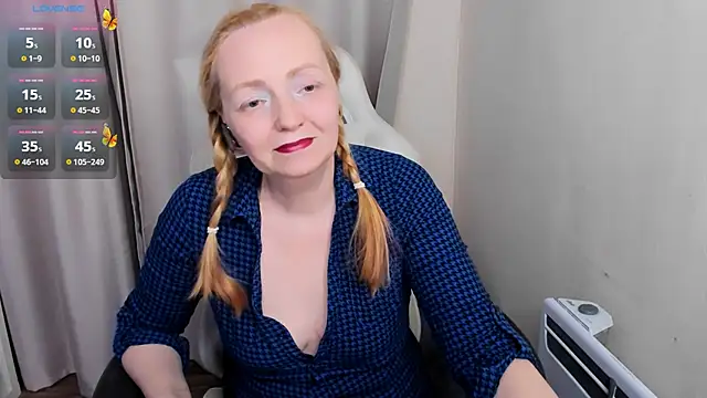 Karen Villis online show from November 28, 2025, 12:19 pm