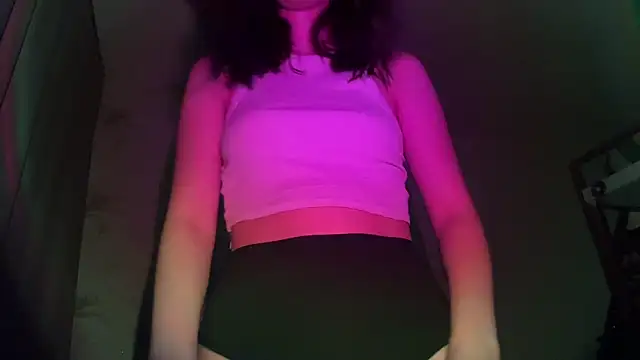 Snapshot of YourTemptation_ chatting on December 19, 2025, 2:46 pm YourTemptation online show from December 19, 2025, 2:46 pm