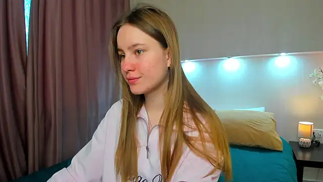 Snapshot of Candy_Cansew chatting on September 11, 2025, 12:44 am Candy Cansew online show from September 11, 2025, 12:44 am