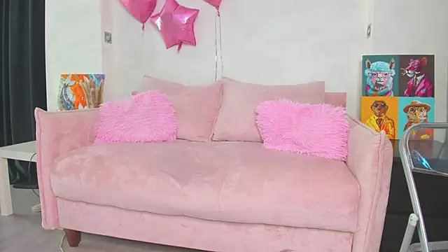Snapshot of Candy_Cansew chatting on May 19, 2026, 1:56 am Candy Cansew online show from May 19, 2026, 1:56 am