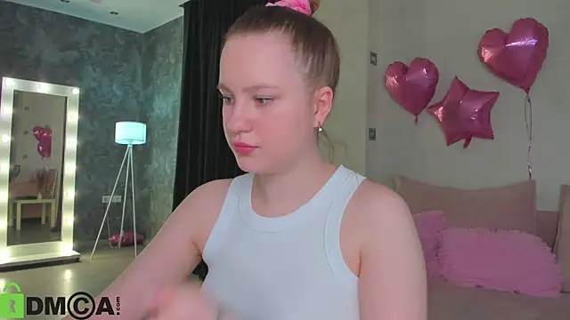 Snapshot of Candy_Cansew chatting on May 27, 2026, 1:13 am Candy Cansew online show from May 27, 2026, 1:13 am