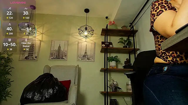  Victoria Collins online show from February 13, 2026, 10:33 am