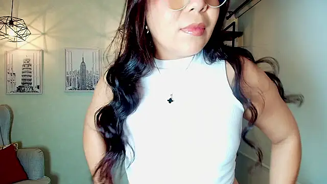  Victoria Collins online show from March 6, 2026, 12:12 pm