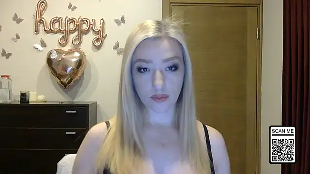 Wild Silk Desire online show from April 15, 2026, 5:42 pm