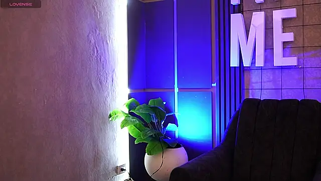 Susan wall online show from October 15, 2025, 12:27 pm