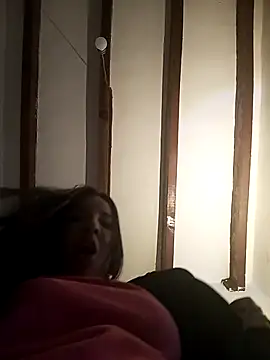 hotCOUPLEPETRA online show from February 10, 2026, 8:57 pm