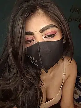 Riya 35 sexy online show from January 14, 2026, 12:44 pm