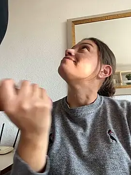 Snapshot of kate_rabittsex chatting on December 13, 2024, 2:27 pm kate rabittsex online show from December 13, 2024, 2:27 pm