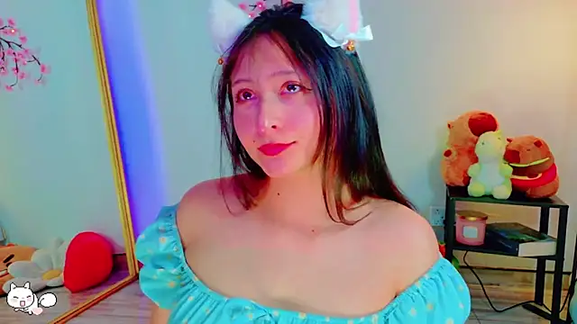 geaoxo online show from September 18, 2025, 3:25 pm