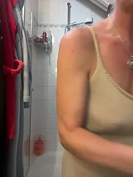 LucyLingerie78 online show from July 11, 2026, 8:44 pm