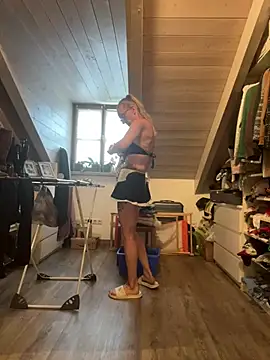 LucyLingerie78 online show from July 15, 2026, 2:22 pm