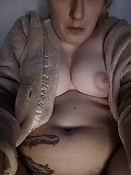 h4cMorganaEvelynn online show from April 24, 2026, 11:18 pm