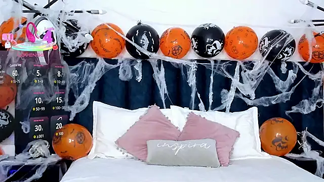 niia7 online show from October 29, 2025, 7:37 pm