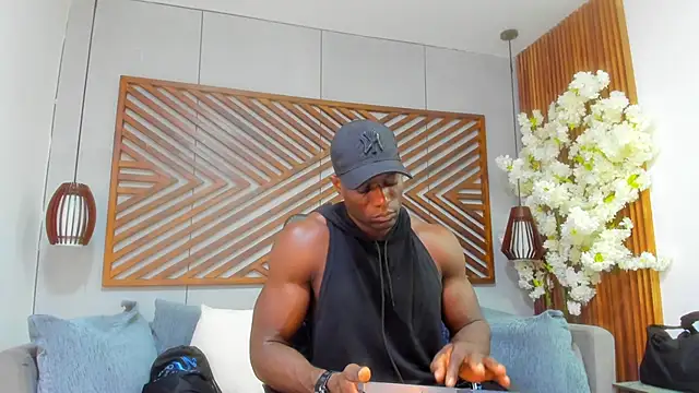 MarcusBlack  online show from October 27, 2025, 11:36 am