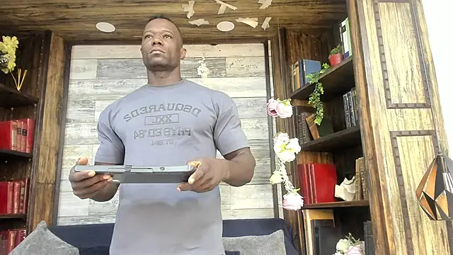 MarcusBlack  online show from February 17, 2026, 12:56 pm