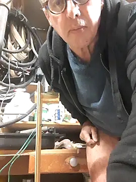 Vince072 online show from October 23, 2025, 12:59 pm