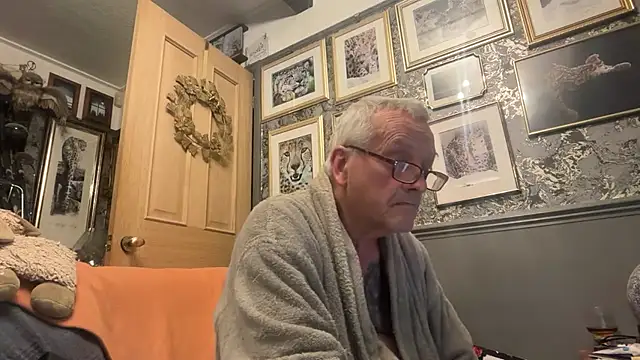 poggles online show from February 22, 2026, 9:24 pm