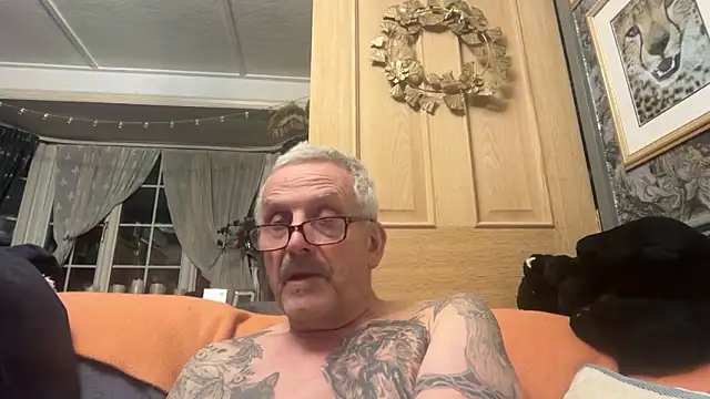 poggles online show from March 9, 2026, 8:24 pm