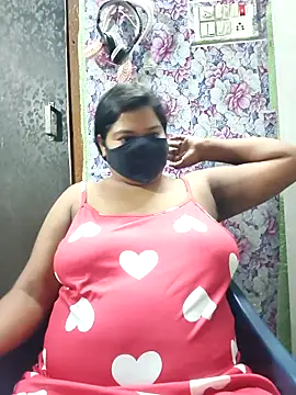 Snapshot of Liyaa_24 chatting on April 30, 2026, 8:57 pm Liyaa 24 online show from April 30, 2026, 8:57 pm