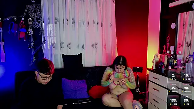 Snapshot of Cleo_Ace chatting on April 8, 2026, 11:43 am Cleo Ace online show from April 8, 2026, 11:43 am