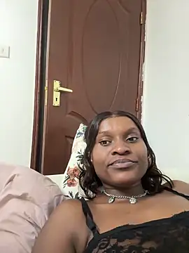 Lil-shawrie online show from December 15, 2025, 10:25 pm