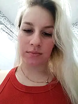 HoneyNelly online show from February 7, 2026, 3:10 am