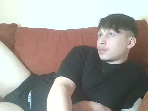 luciferalpha1231 online show from April 9, 2026, 2:22 am