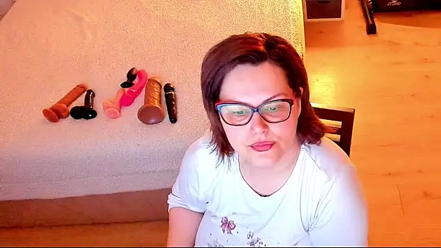 Squirt Kimm online show from May 16, 2026, 4:39 pm