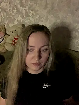 hotsteacher online show from September 11, 2025, 10:43 pm