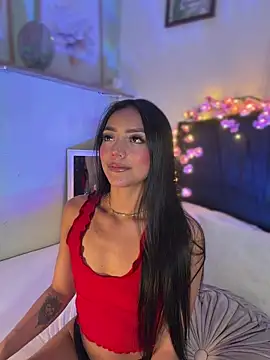 Snapshot of im-isabella chatting on May 16, 2026, 1:02 am im-isabella online show from May 16, 2026, 1:02 am