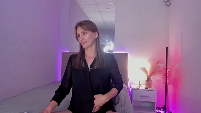 ChristyBrook online show from September 16, 2025, 7:15 pm