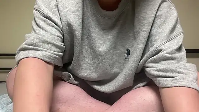 Yuta20002 online show from October 27, 2025, 4:44 pm