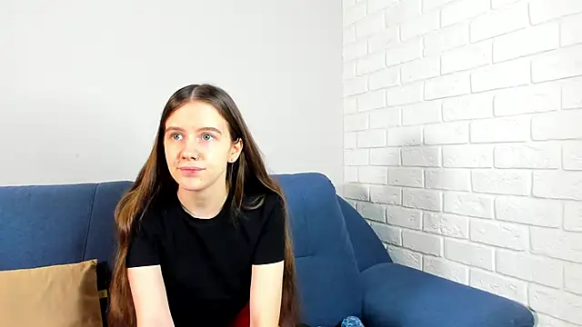 Snapshot of LucettaAdy chatting on December 19, 2025, 7:10 pm LucettaAdy online show from December 19, 2025, 7:10 pm