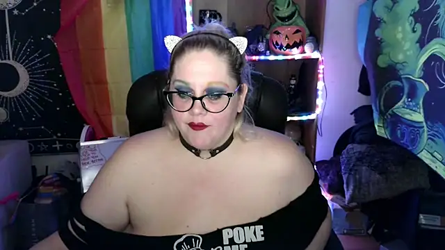 Snapshot of Kinky_Witch chatting on June 12, 2026, 4:17 pm Kinky Witch online show from June 12, 2026, 4:17 pm