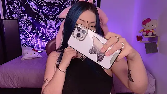 Snapshot of revenmiller_ chatting on September 17, 2025, 2:30 pm revenmiller online show from September 17, 2025, 2:30 pm