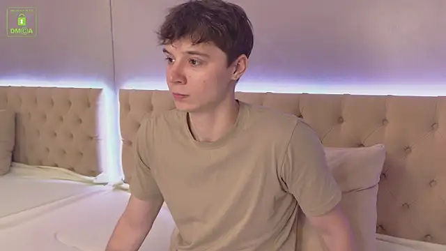 AnthonyHall online show from October 1, 2025, 10:43 am