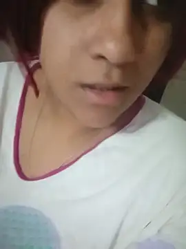 Snapshot of srtsara chatting on June 28, 2026, 12:27 am srtsara online show from June 28, 2026, 12:27 am
