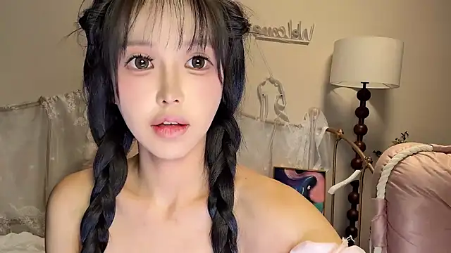 Snapshot of kiraa-0051 chatting on January 16, 2026, 5:17 pm kiraa-0051 online show from January 16, 2026, 5:17 pm