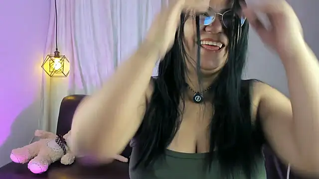 sofia sorceress5 online show from May 29, 2026, 11:08 am