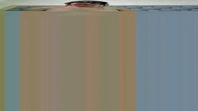 juliette pretty  online show from October 11, 2025, 7:12 pm