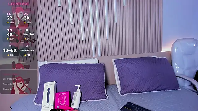 Camile cute online show from February 10, 2026, 7:40 pm