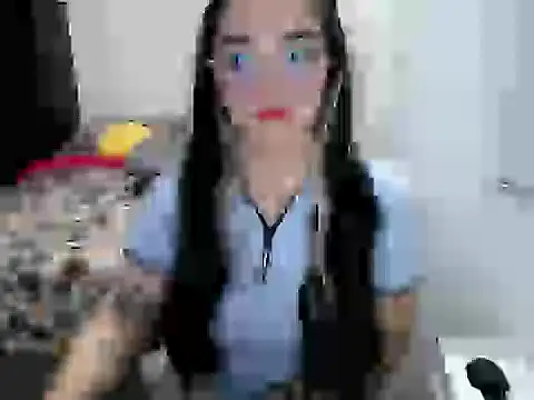 Snapshot of Came-II chatting on December 15, 2025, 3:44 am Came-II online show from December 15, 2025, 3:44 am